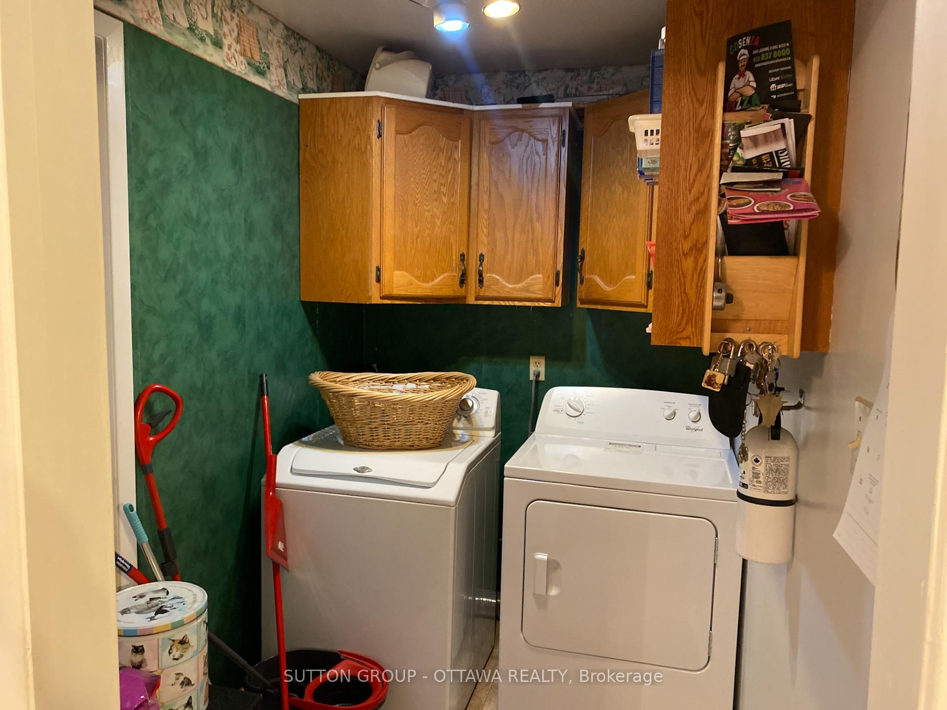 Photo 13 of 963 Snowshoe Crescent, Ottawa, Hiawatha Park/Convent Glen — HOMEH