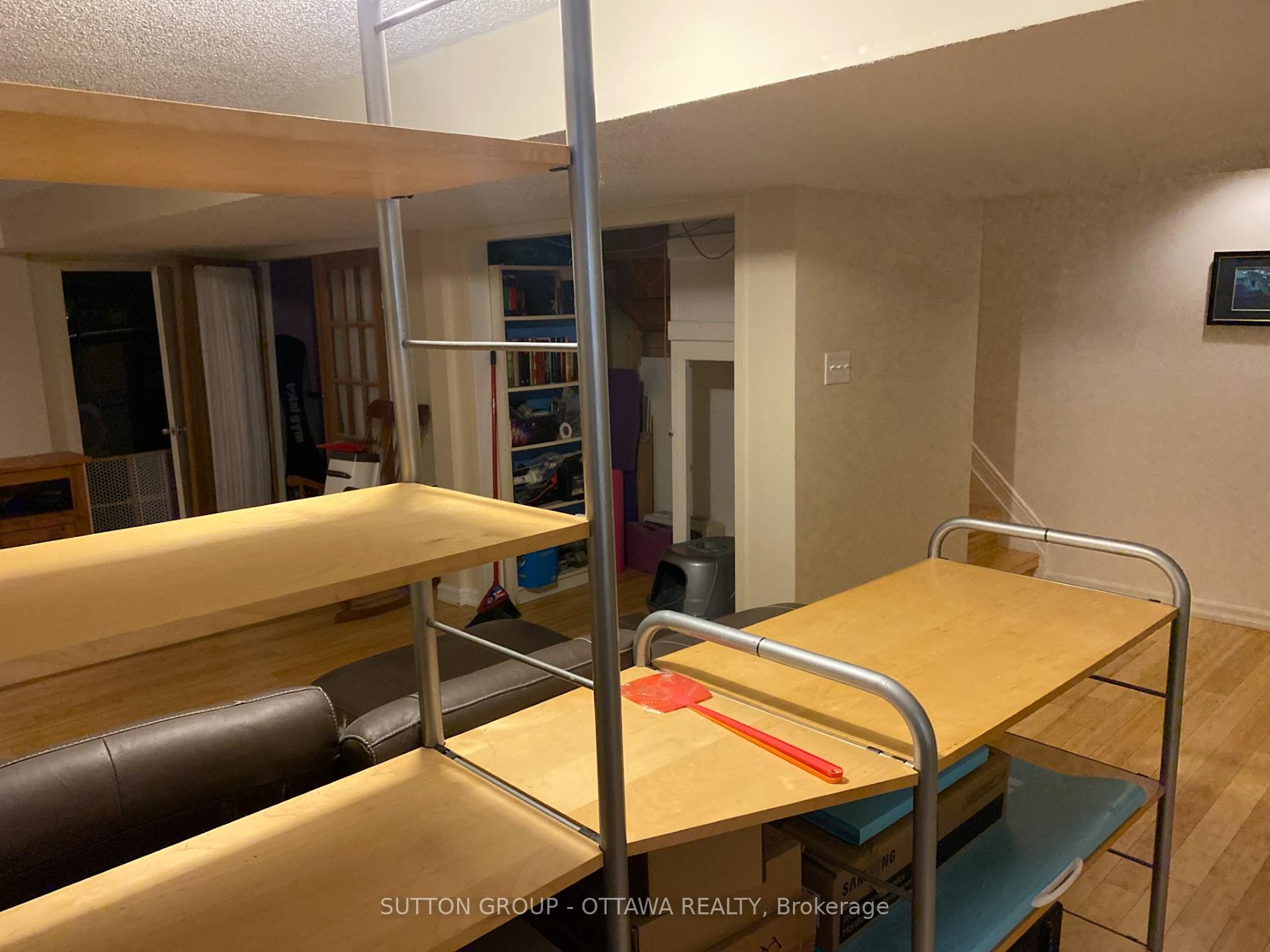 Photo 25 of 963 Snowshoe Crescent, Ottawa, Hiawatha Park/Convent Glen — HOMEH