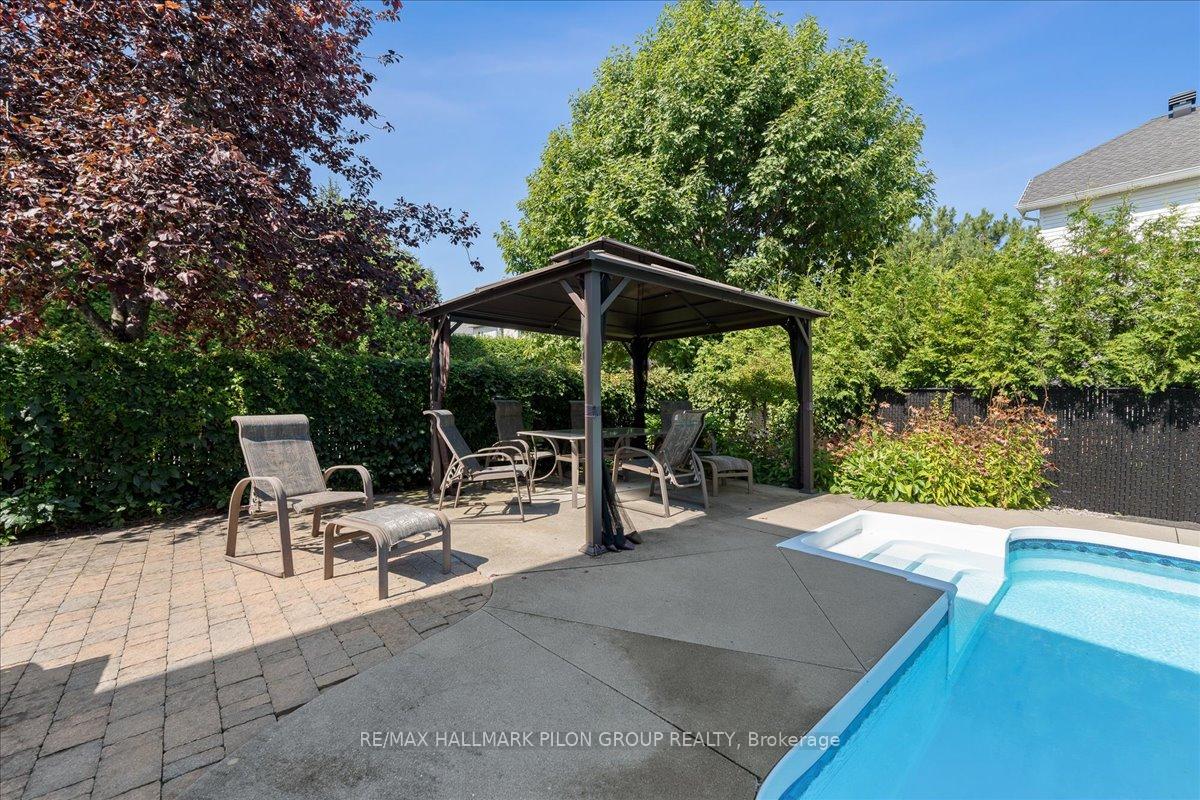 Photo 19 of 2314 Valleywood Place, Ottawa, Chapel Hill South - Orleans Village — HOMEH
