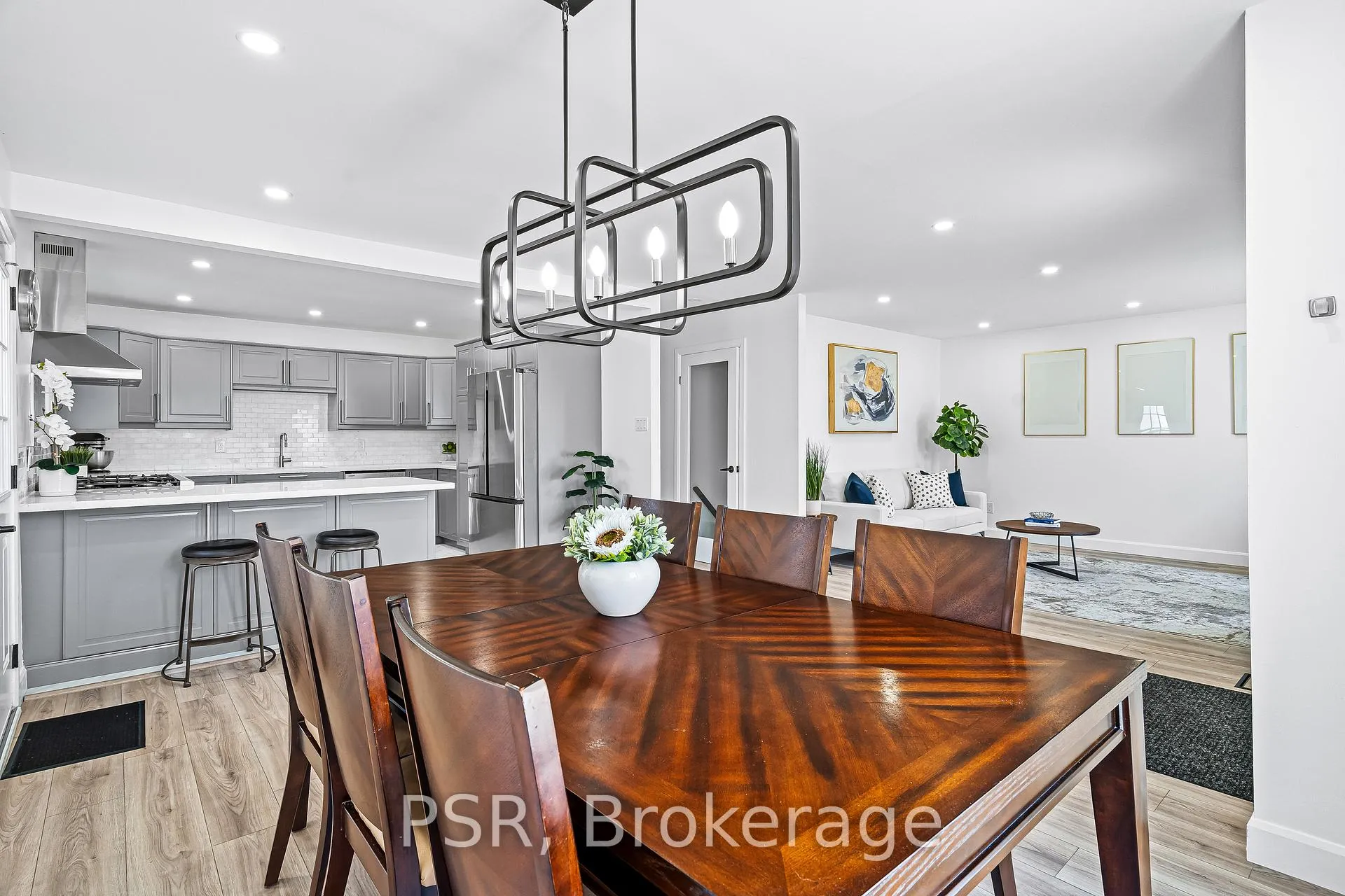 Photo 21 of 173 Bellingham Drive, Hamilton, Lawfield — HOMEH