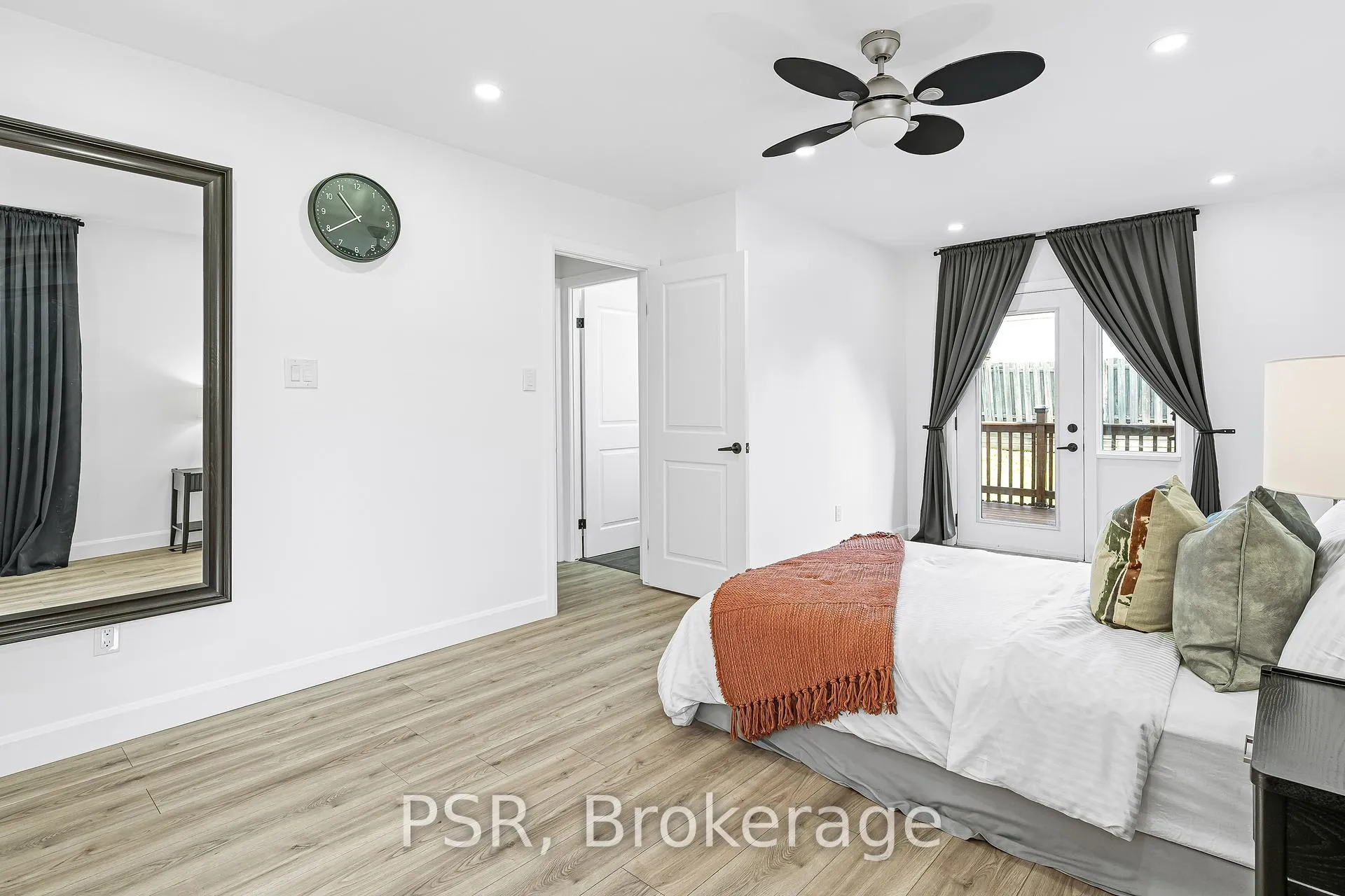 Photo 35 of 173 Bellingham Drive, Hamilton, Lawfield — HOMEH