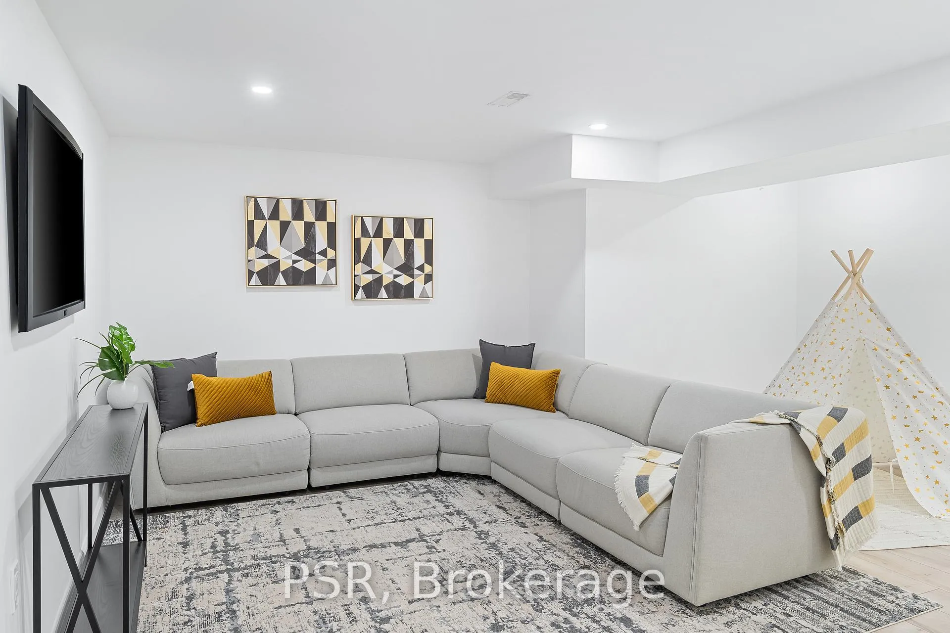 Photo 55 of 173 Bellingham Drive, Hamilton, Lawfield — HOMEH