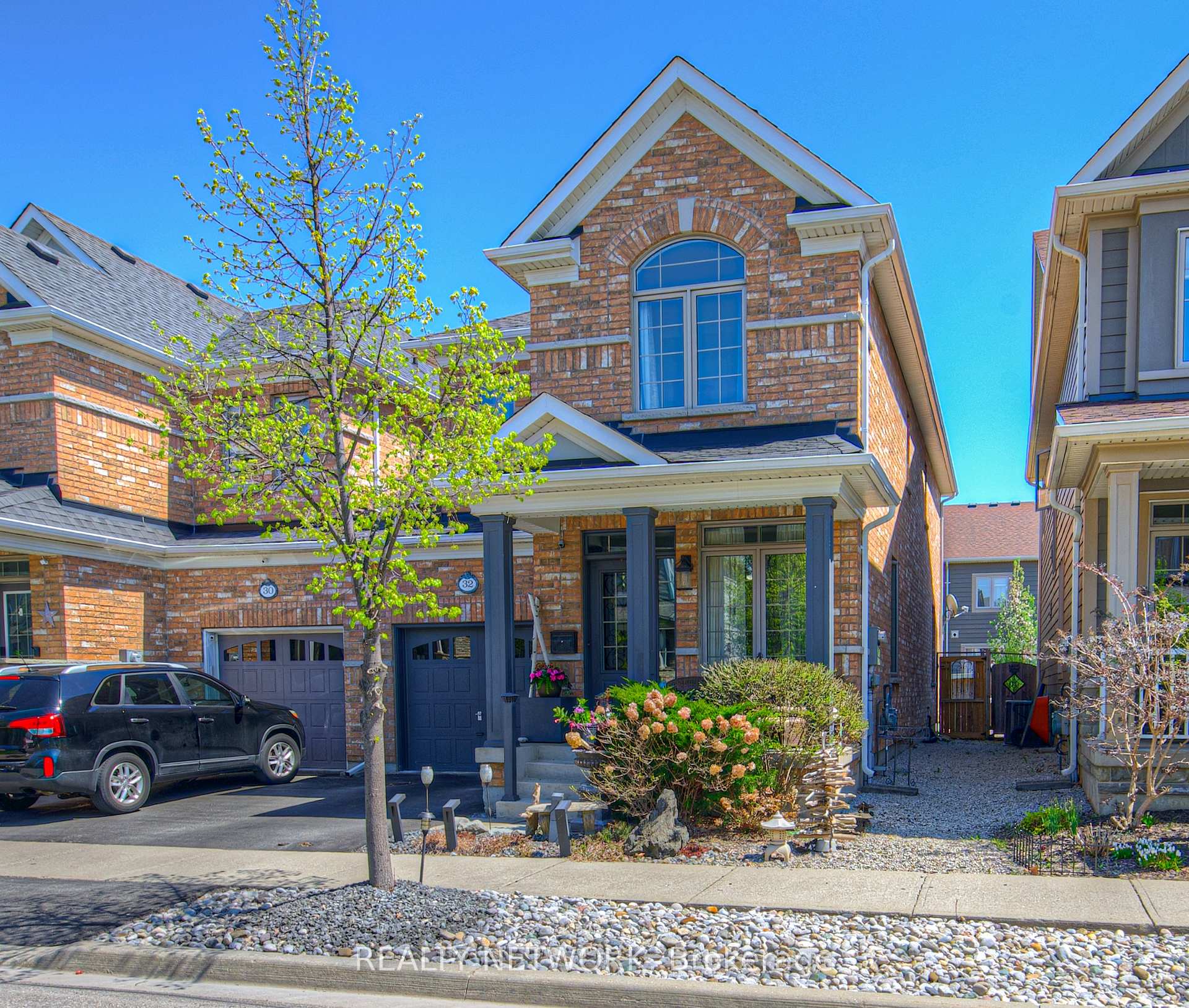 Front of 32 Forbes Terrace
