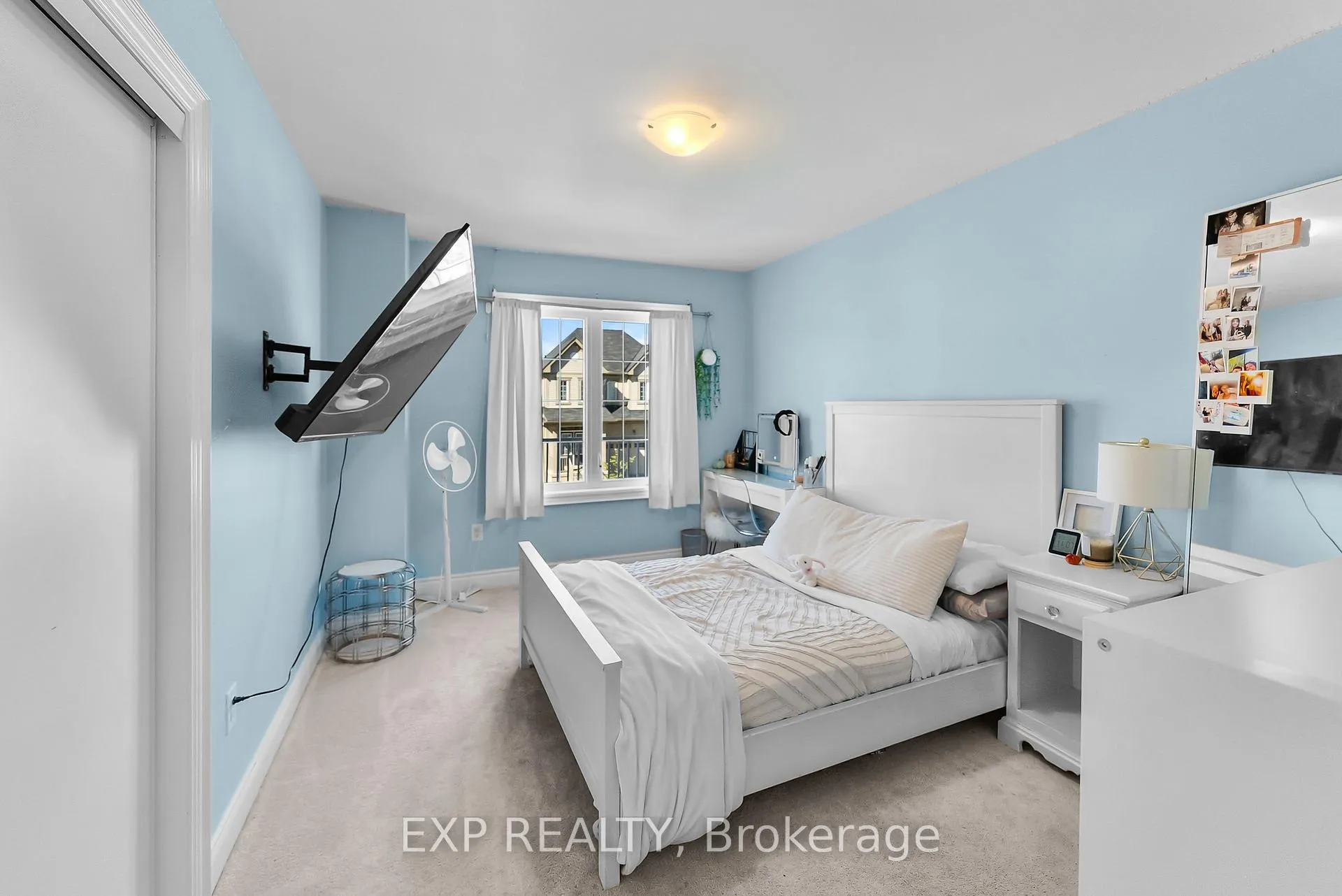 Photo 24 of 7712 Tupelo Crescent, Niagara Falls, Brown — HOMEH