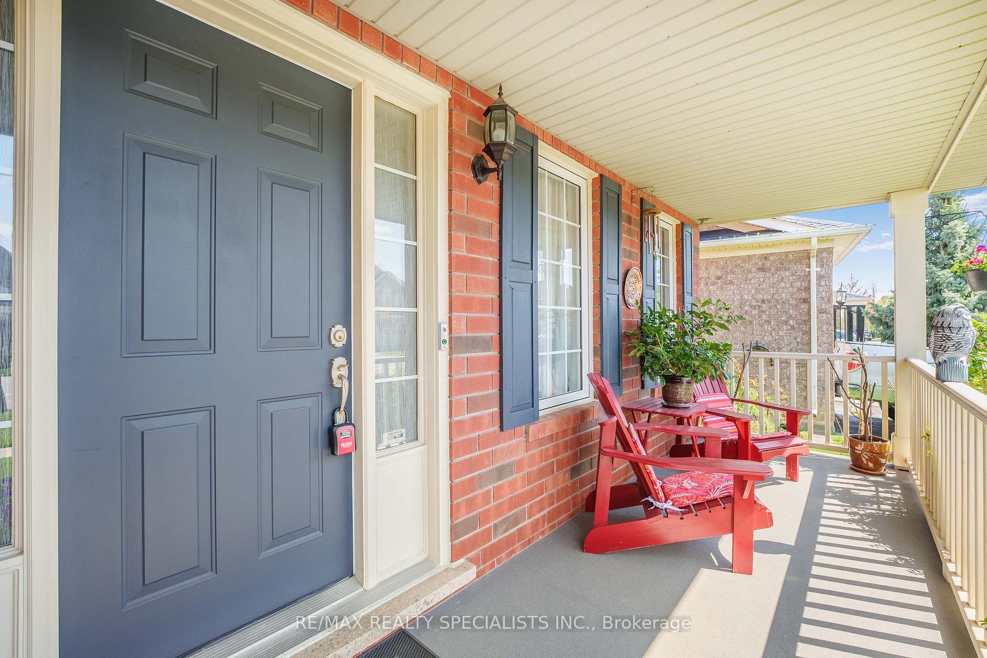 Photo 3 of 1353 Clark Boulevard, Milton, Beaty — HOMEH