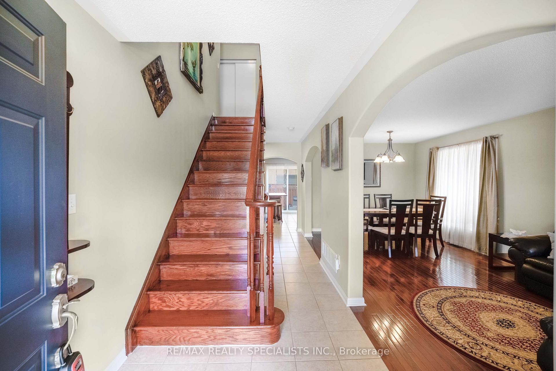 Photo 5 of 1353 Clark Boulevard, Milton, Beaty — HOMEH