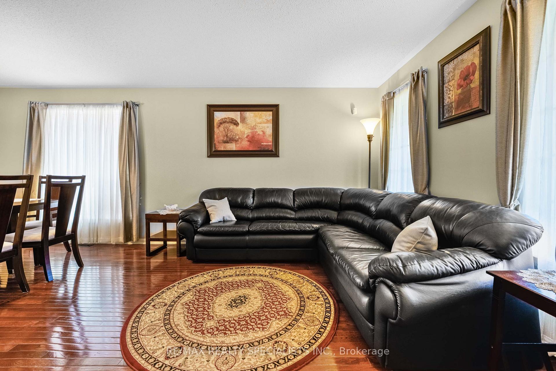 Photo 6 of 1353 Clark Boulevard, Milton, Beaty — HOMEH