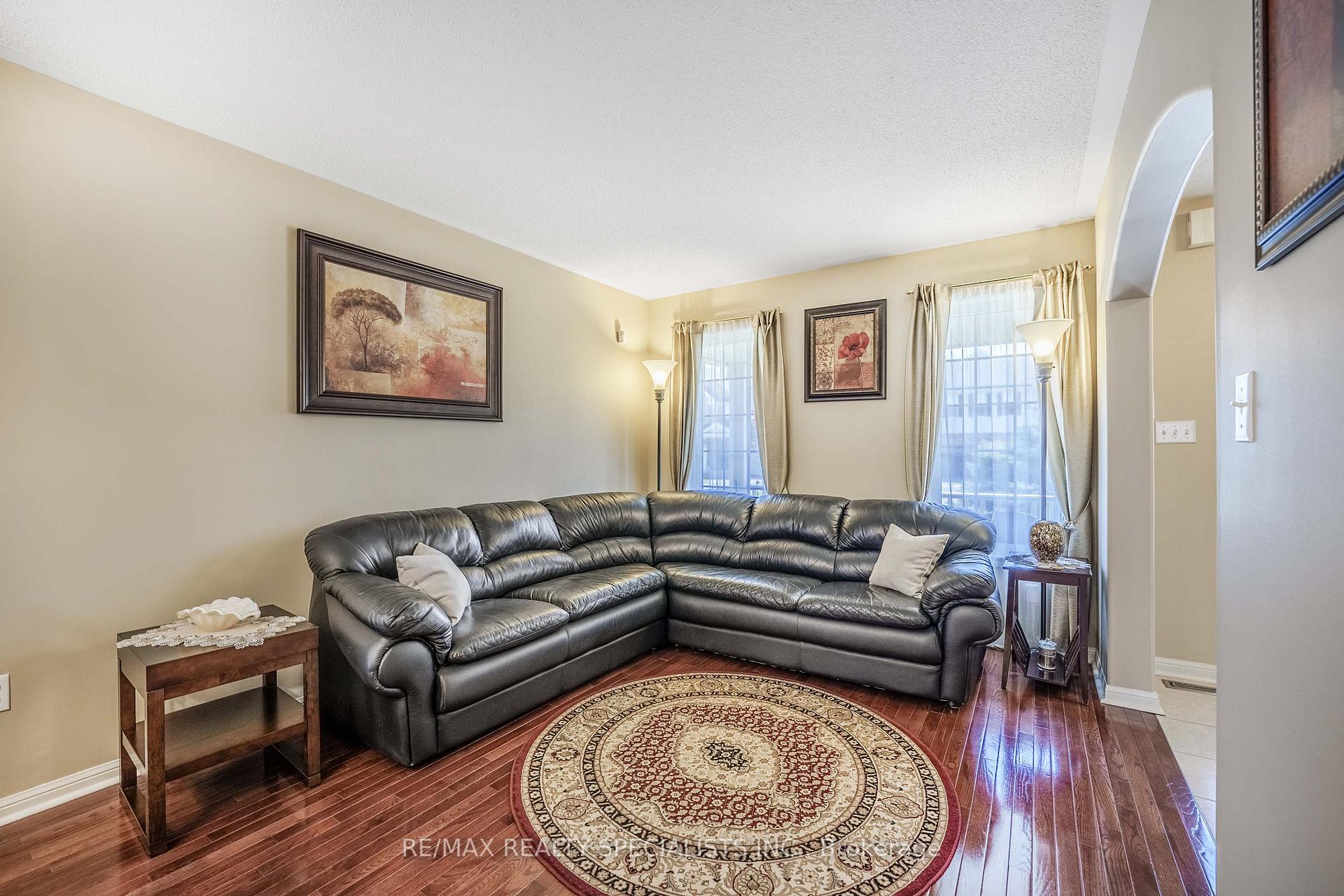 Photo 8 of 1353 Clark Boulevard, Milton, Beaty — HOMEH