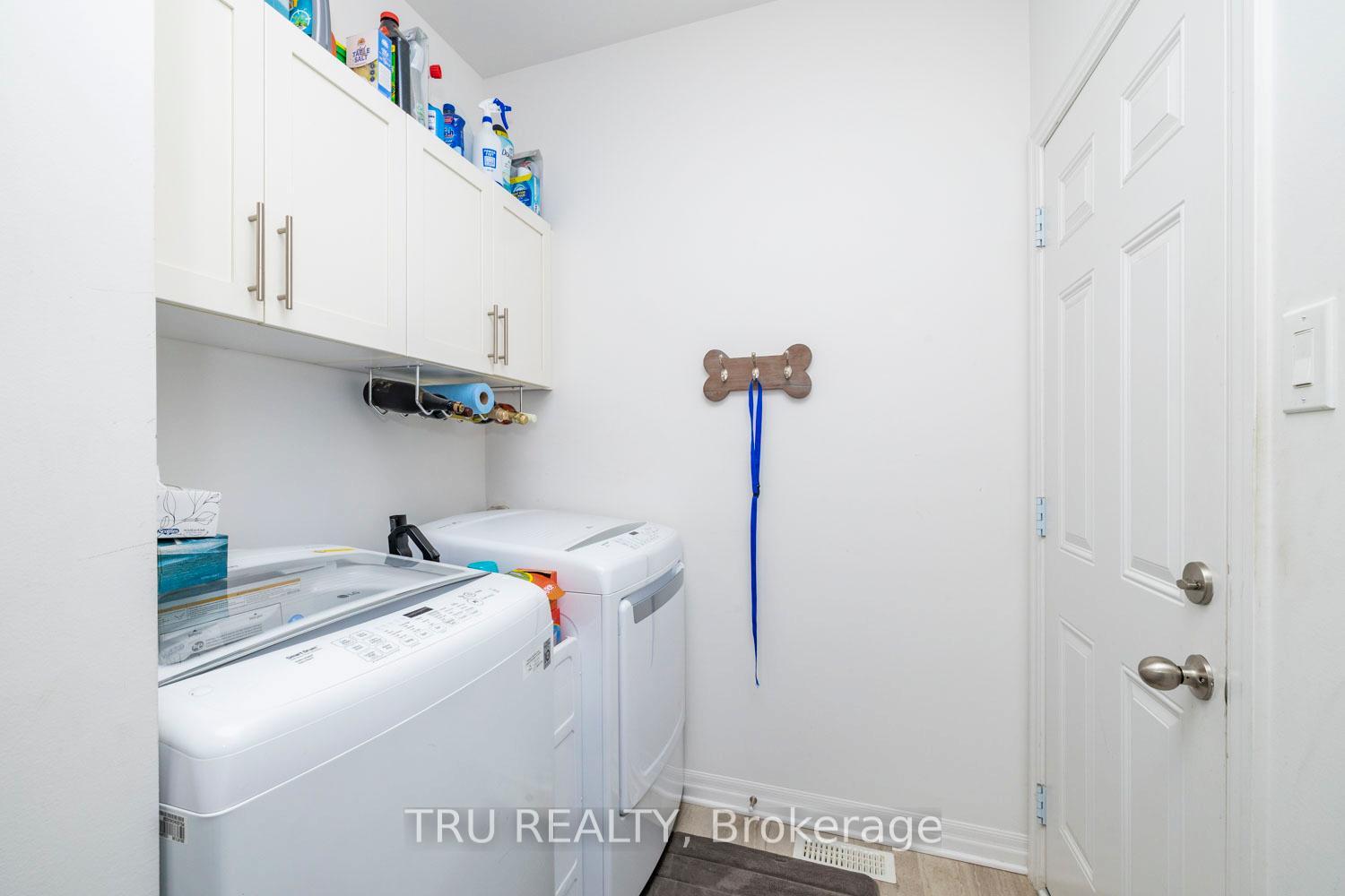 Photo 12 of 713 Spring Valley Drive, Ottawa, Mer Bleue/Bradley Estates/Anderson Park — HOMEH