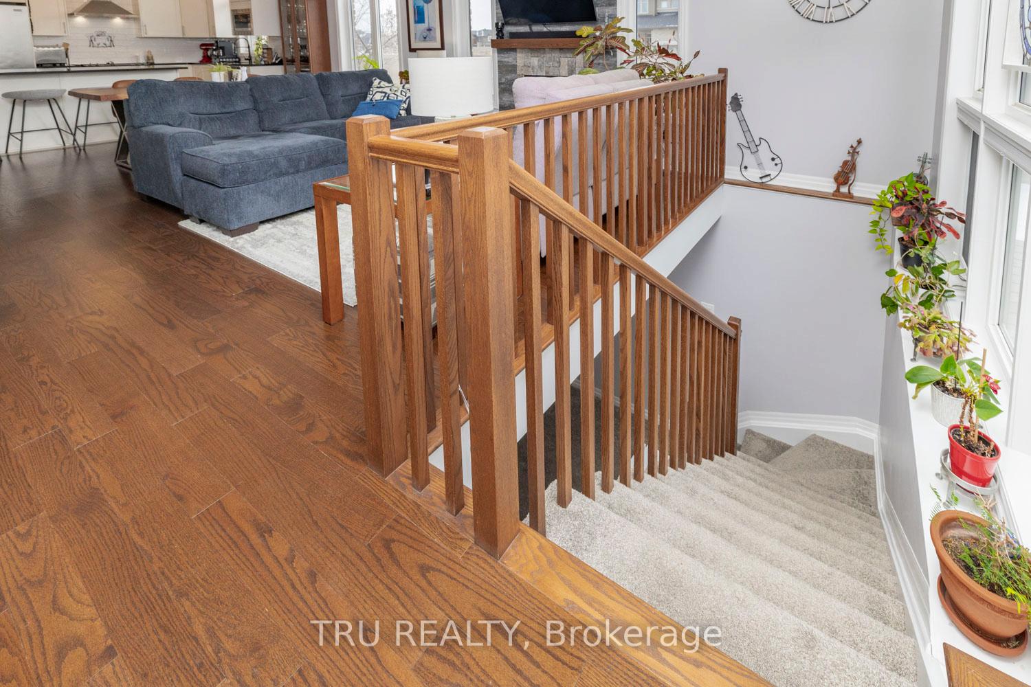 Photo 27 of 713 Spring Valley Drive, Ottawa, Mer Bleue/Bradley Estates/Anderson Park — HOMEH
