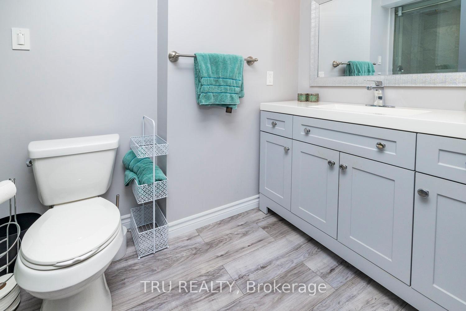 Photo 32 of 713 Spring Valley Drive, Ottawa, Mer Bleue/Bradley Estates/Anderson Park — HOMEH