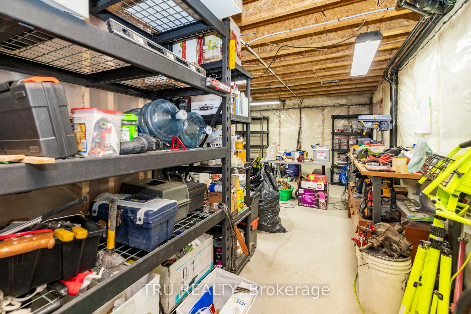 Photo 34 of 713 Spring Valley Drive, Ottawa, Mer Bleue/Bradley Estates/Anderson Park — HOMEH