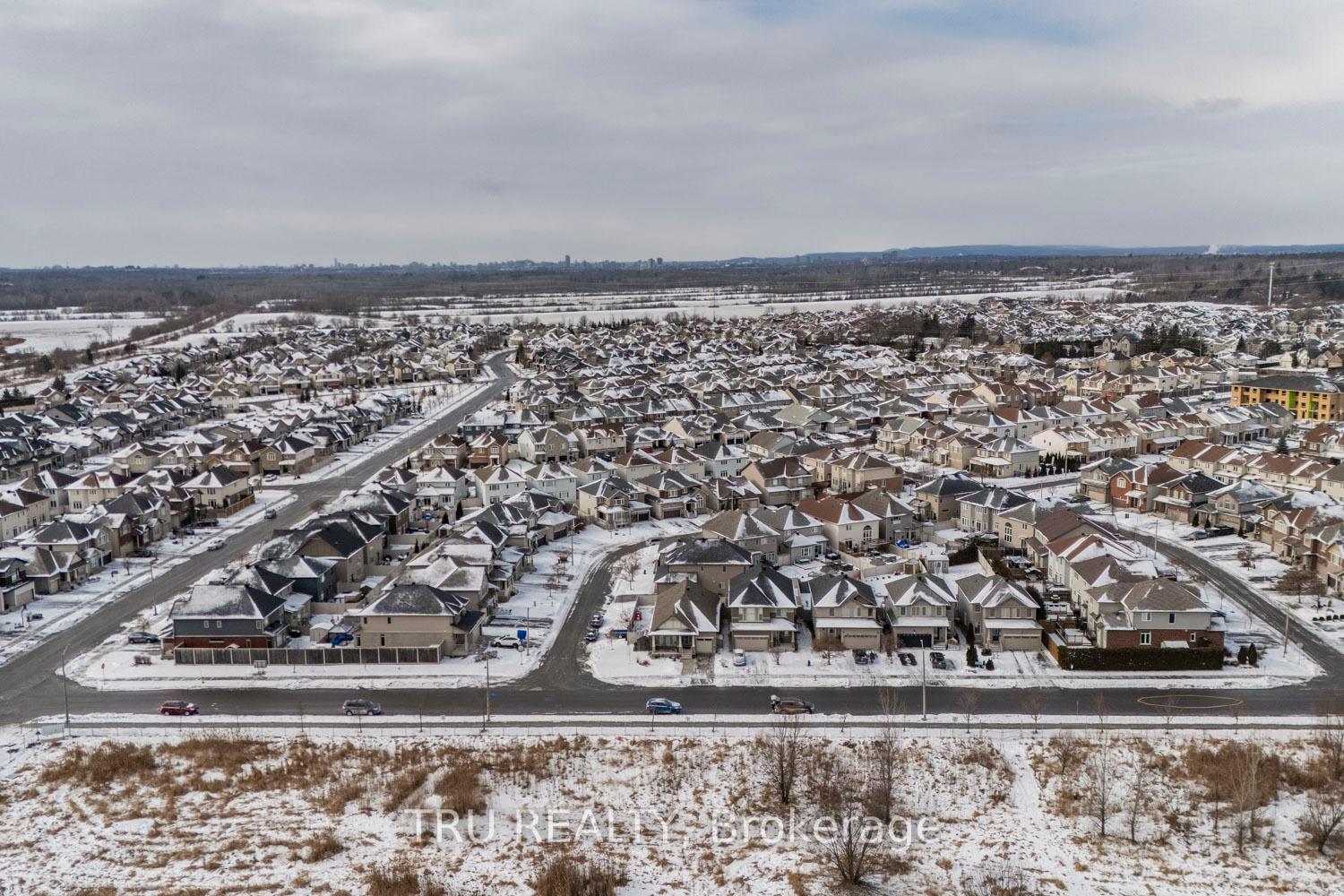 Photo 43 of 713 Spring Valley Drive, Ottawa, Mer Bleue/Bradley Estates/Anderson Park — HOMEH