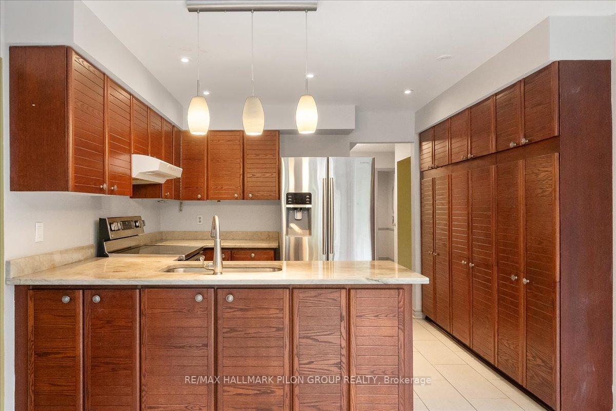 Photo 5 of 1623 Sunview Drive, Ottawa, Orleans/Sunridge — HOMEH