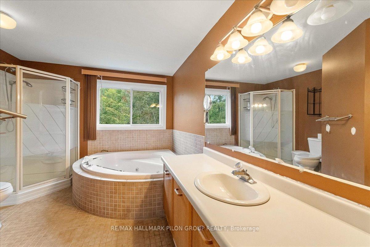 Photo 12 of 1623 Sunview Drive, Ottawa, Orleans/Sunridge — HOMEH