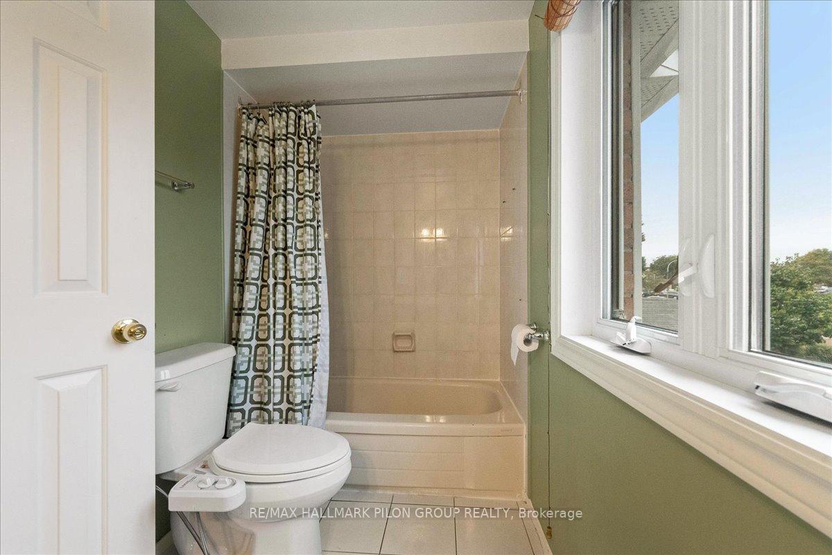 Photo 17 of 1623 Sunview Drive, Ottawa, Orleans/Sunridge — HOMEH