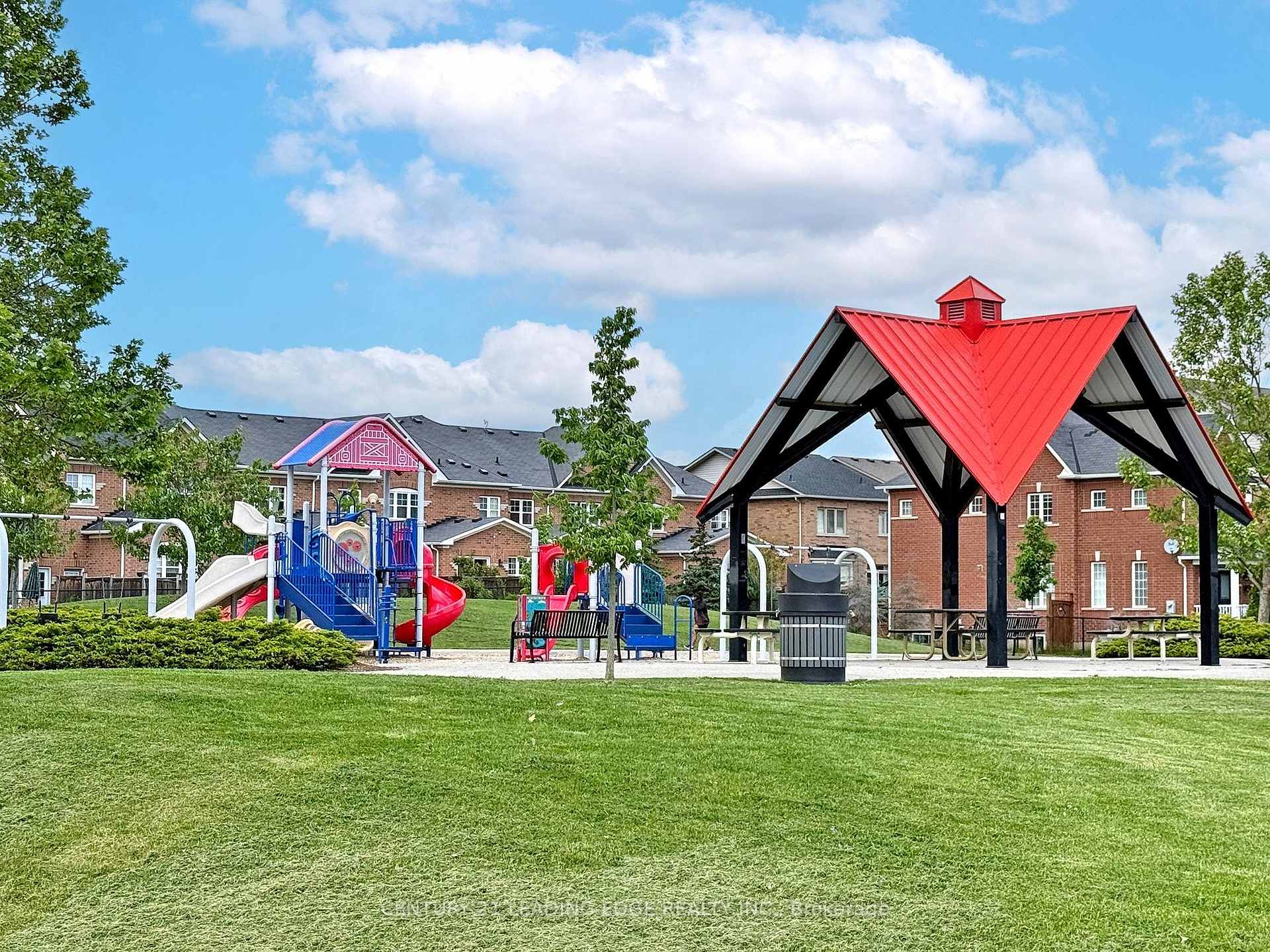 Photo 24 of 466 Savoline Boulevard, Milton, Scott — HOMEH