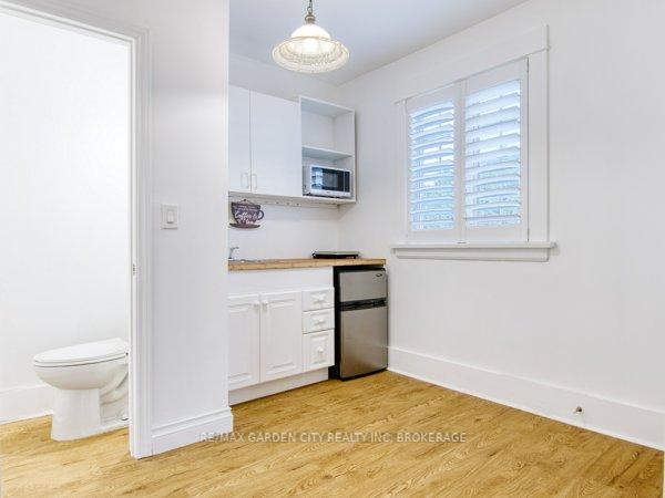 Photo 6 of 6039 Symmes Street, Niagara Falls, Dorchester — HOMEH