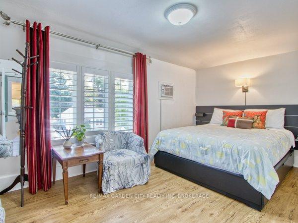 Photo 23 of 6039 Symmes Street, Niagara Falls, Dorchester — HOMEH