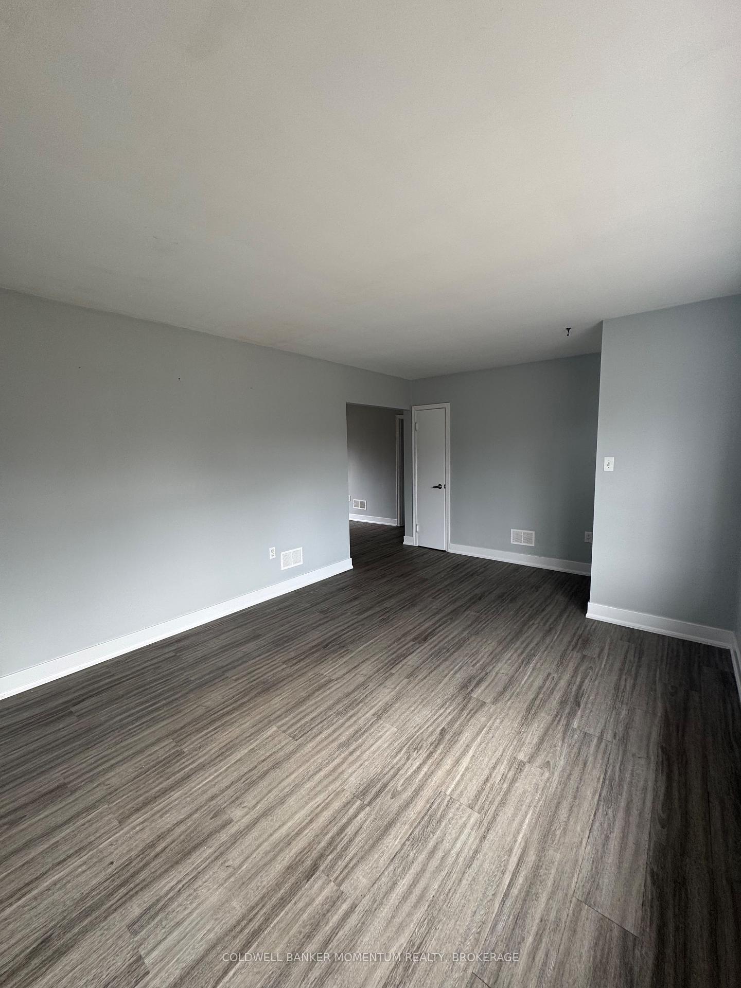 Photo 13 of 5881 Carman Street E, Niagara Falls, Church's Lane — HOMEH
