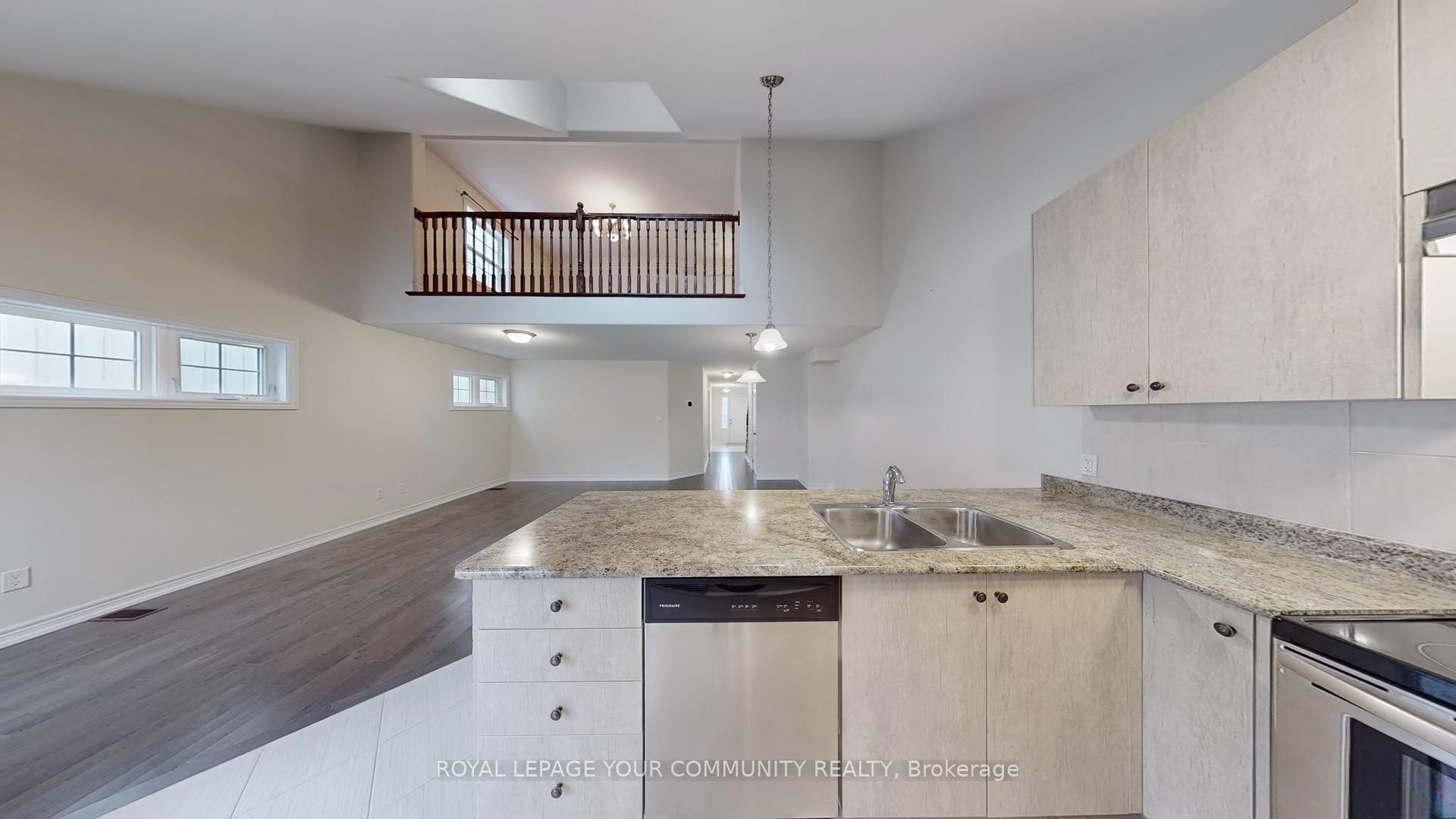 Photo 14 of 606 Haylook Gardens, Peterborough, Northcrest Ward 5 — HOMEH
