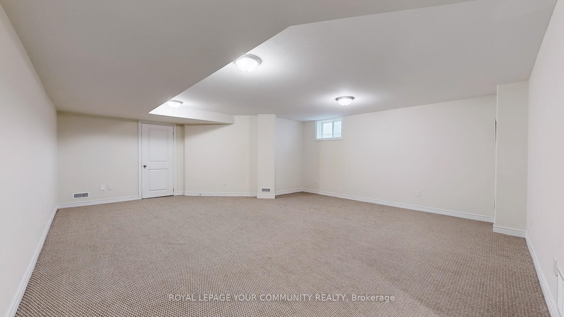 Photo 33 of 606 Haylook Gardens, Peterborough, Northcrest Ward 5 — HOMEH