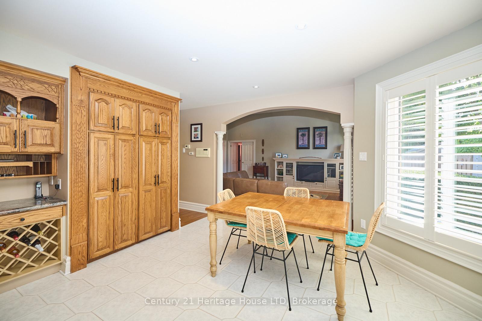 Photo 13 of 14 Brookfield Court, Pelham, Fonthill — HOMEH