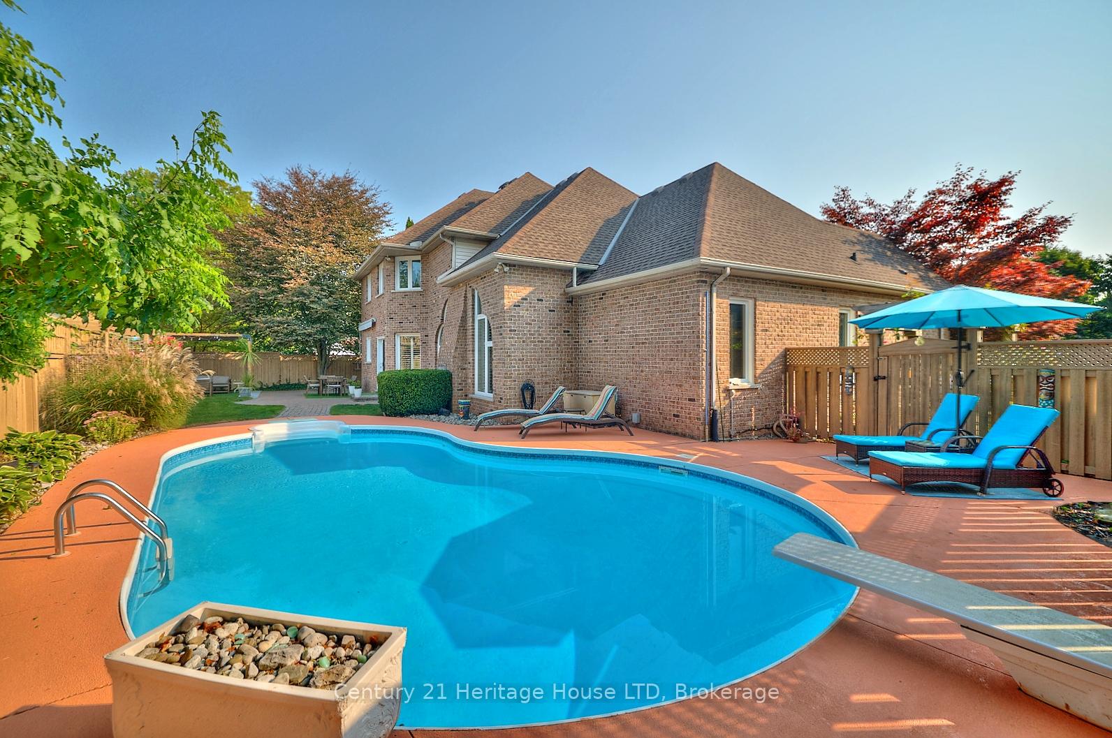 Photo 38 of 14 Brookfield Court, Pelham, Fonthill — HOMEH