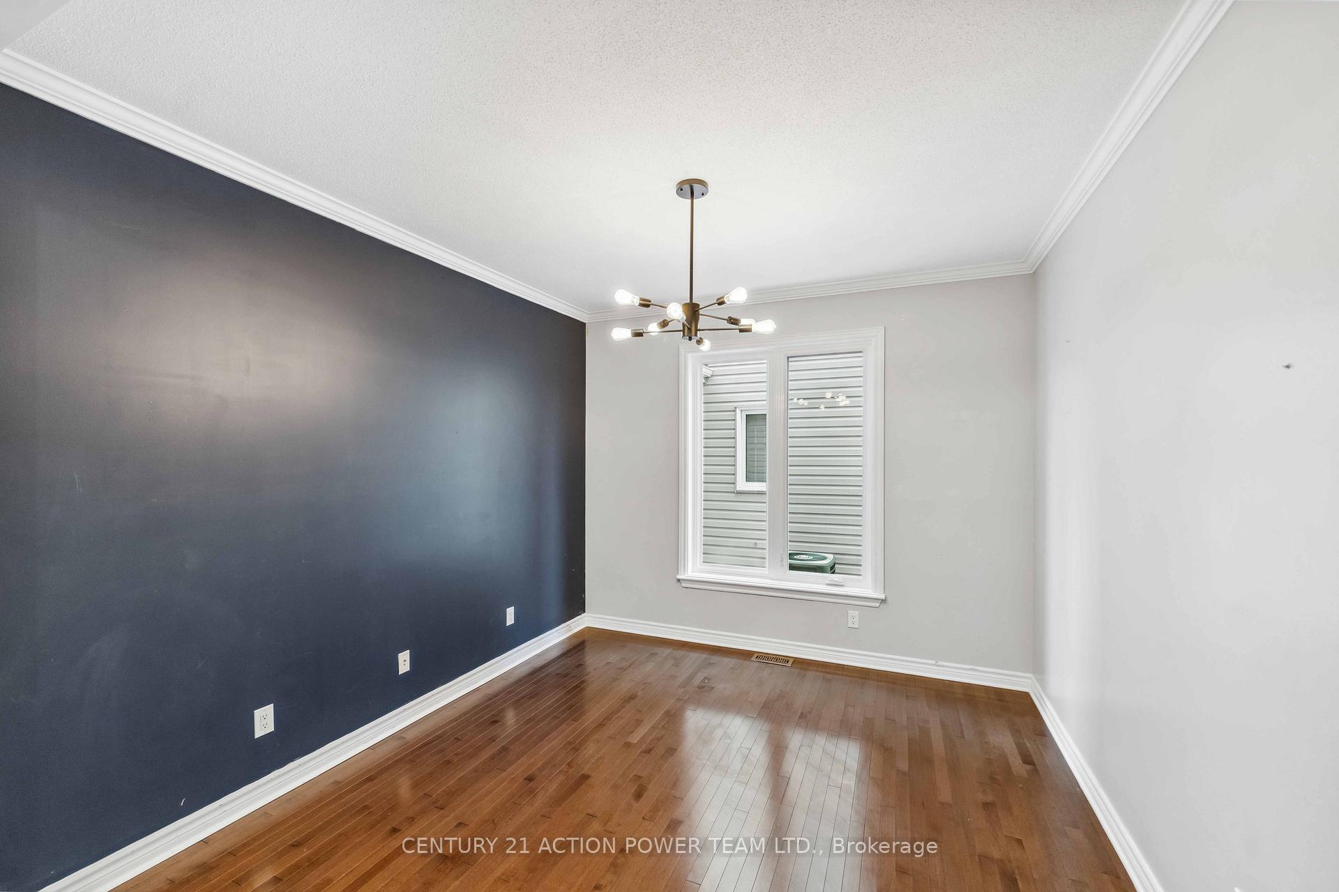 Photo 16 of 831 Contour Street, Ottawa, Mer Bleue/Bradley Estates/Anderson Park — HOMEH