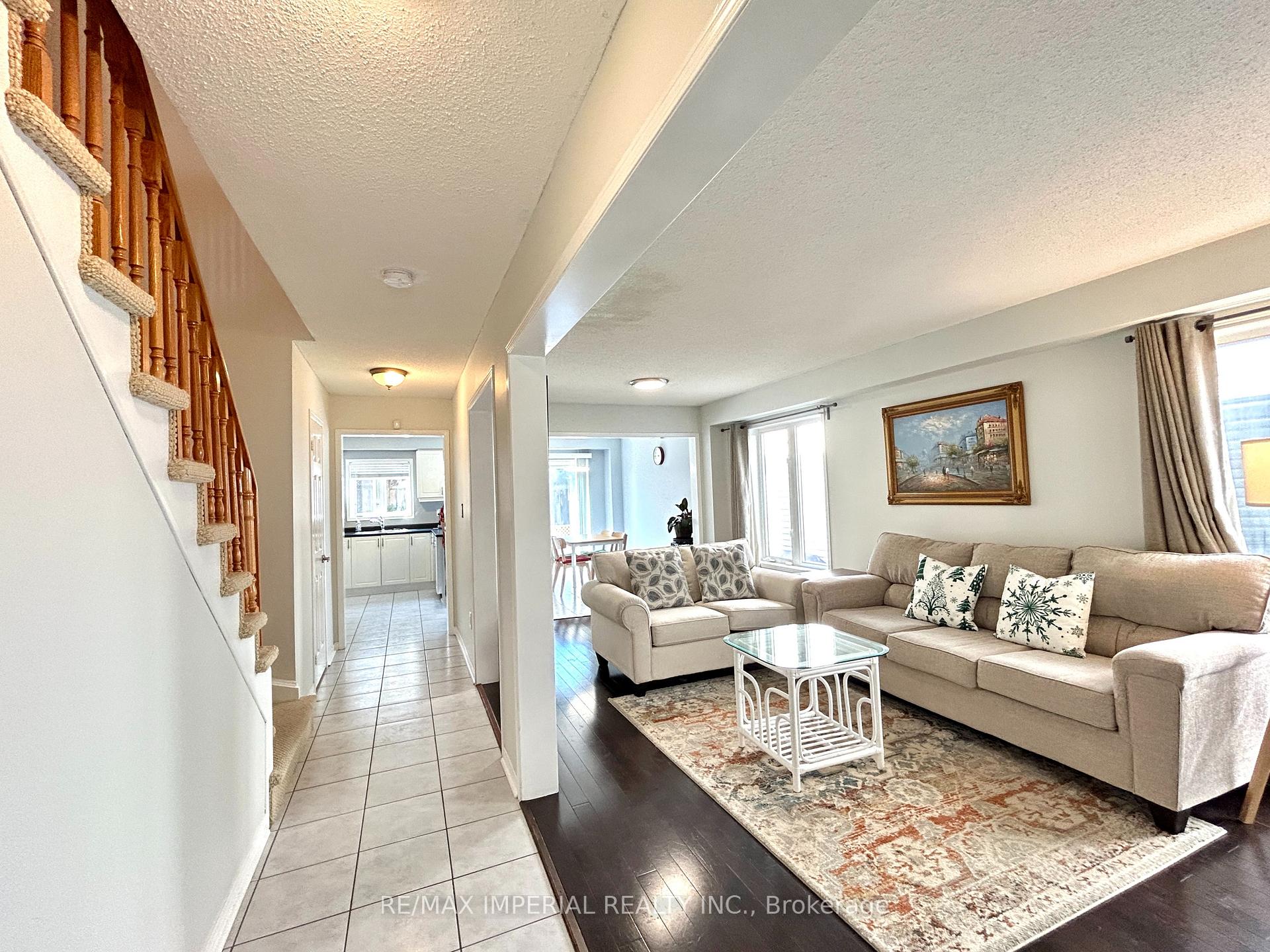 Photo 2 of 253 Featherstone Road N, Milton, Dempsey — HOMEH