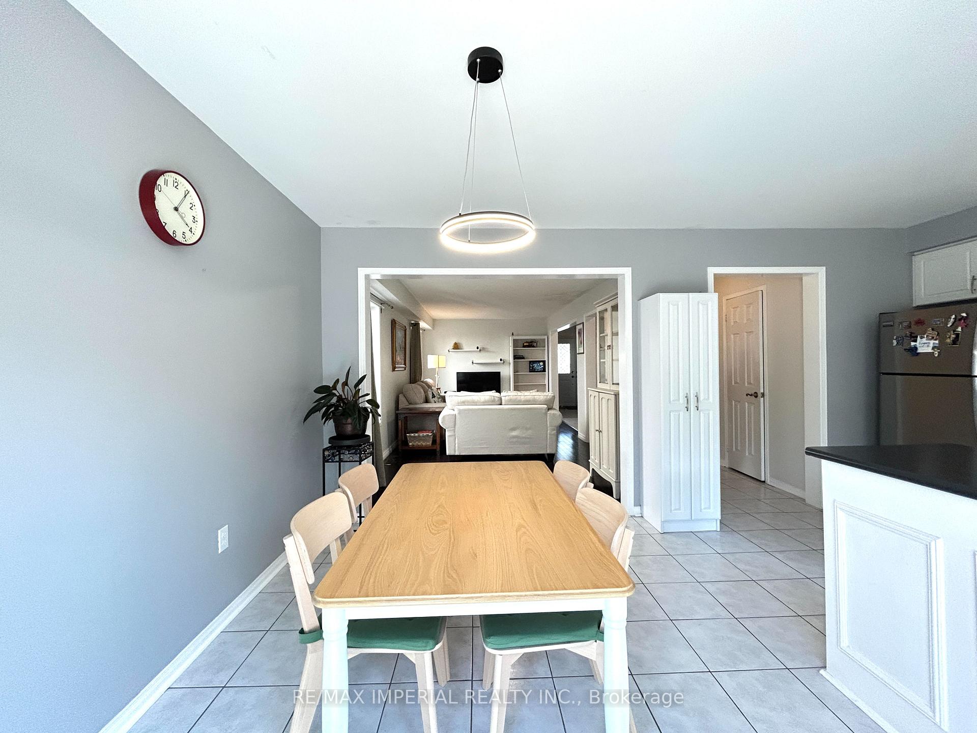 Photo 6 of 253 Featherstone Road N, Milton, Dempsey — HOMEH
