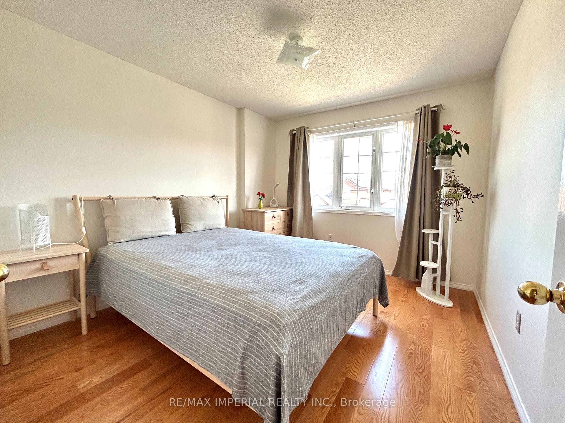 Photo 15 of 253 Featherstone Road N, Milton, Dempsey — HOMEH