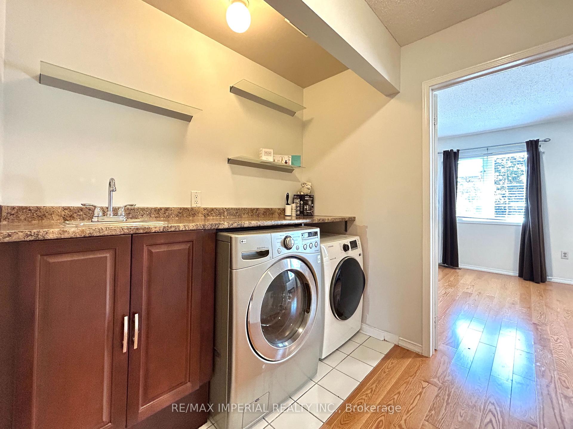 Photo 19 of 253 Featherstone Road N, Milton, Dempsey — HOMEH