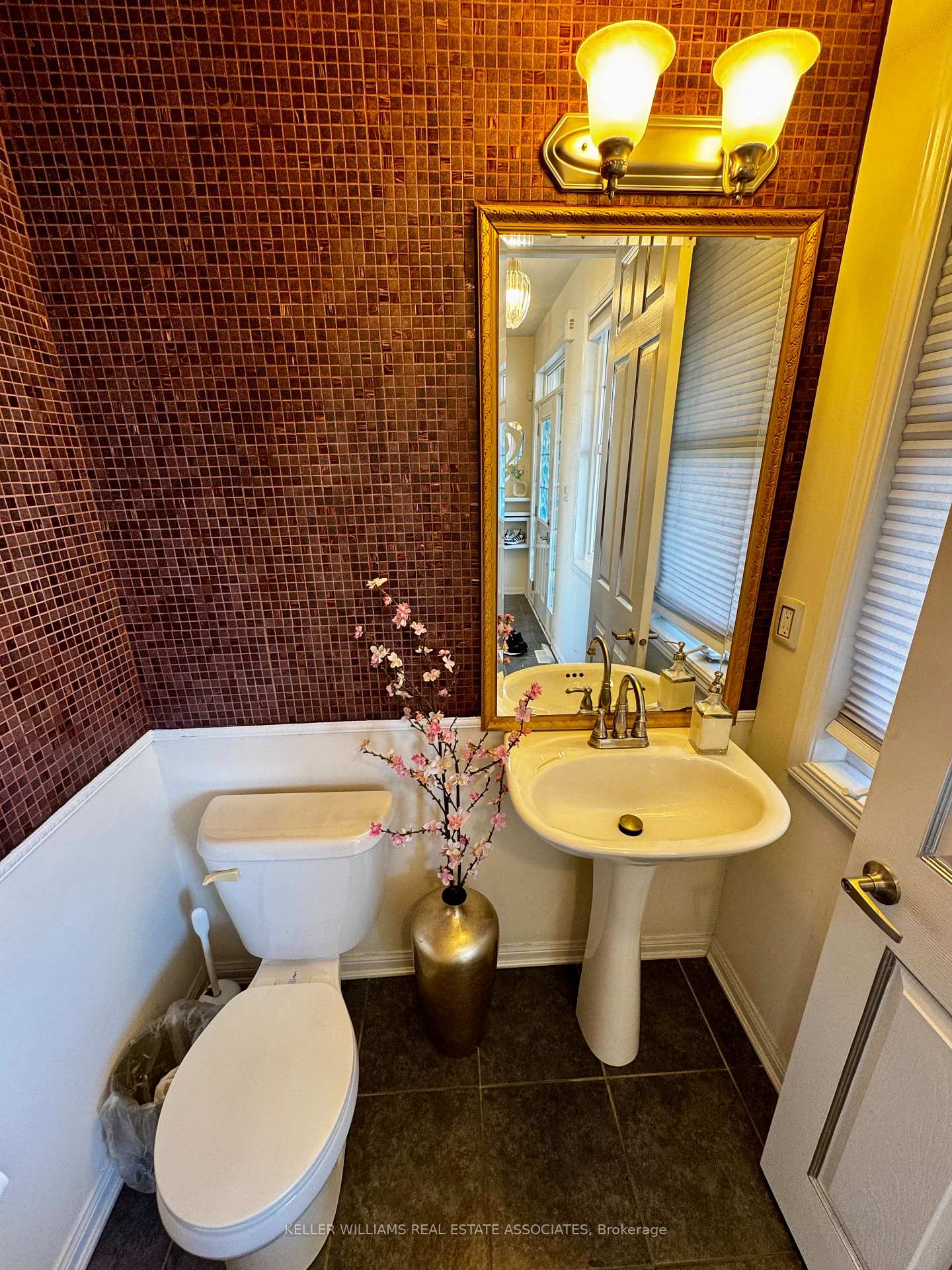 Photo 3 of 1058 Farmstead Drive, Milton, Willmott — HOMEH