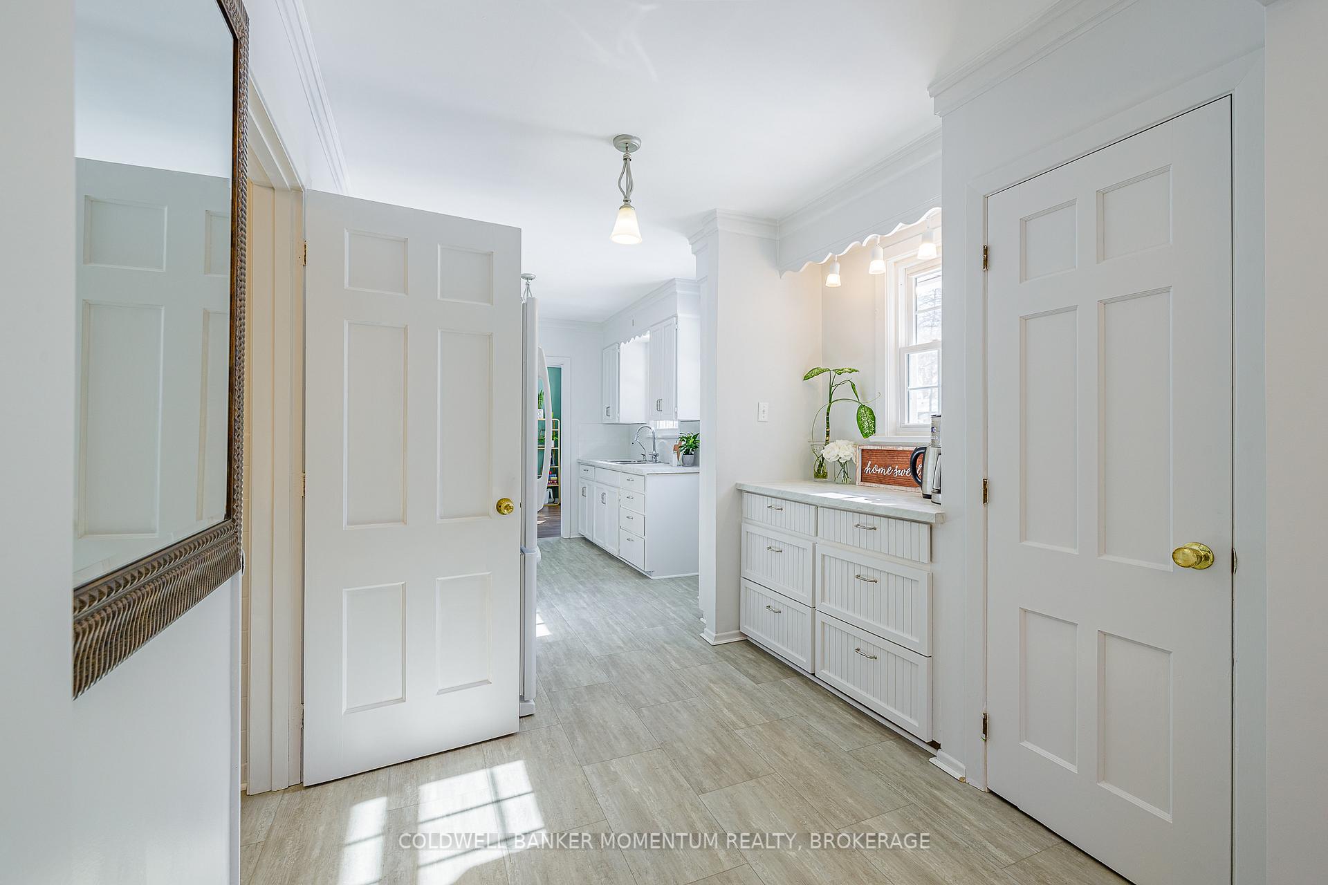 Photo 7 of 24 Damude Drive, Pelham, Fonthill — HOMEH