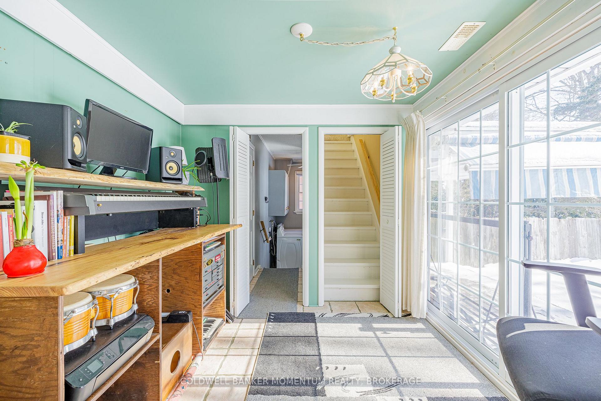 Photo 15 of 24 Damude Drive, Pelham, Fonthill — HOMEH