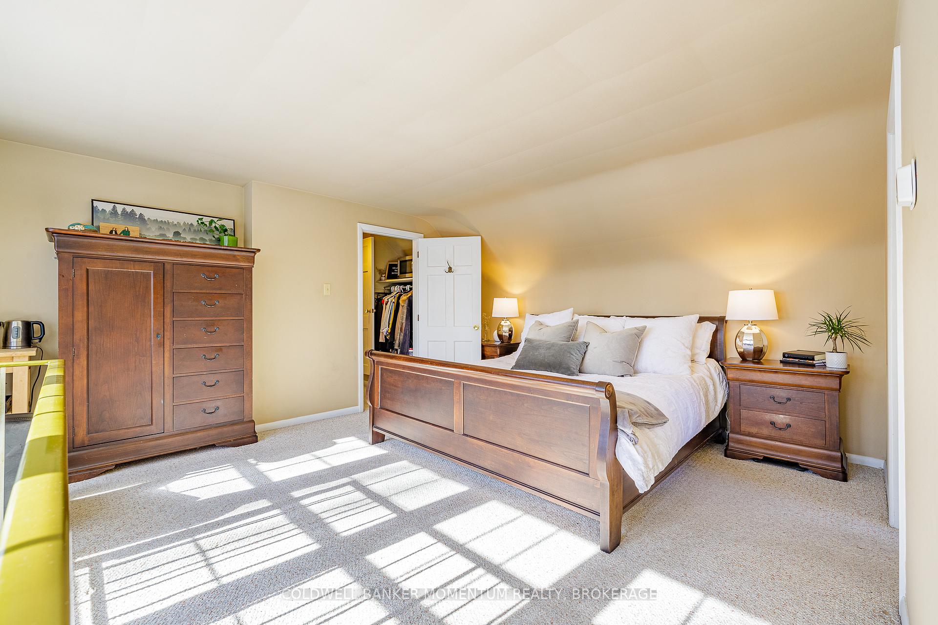 Photo 20 of 24 Damude Drive, Pelham, Fonthill — HOMEH