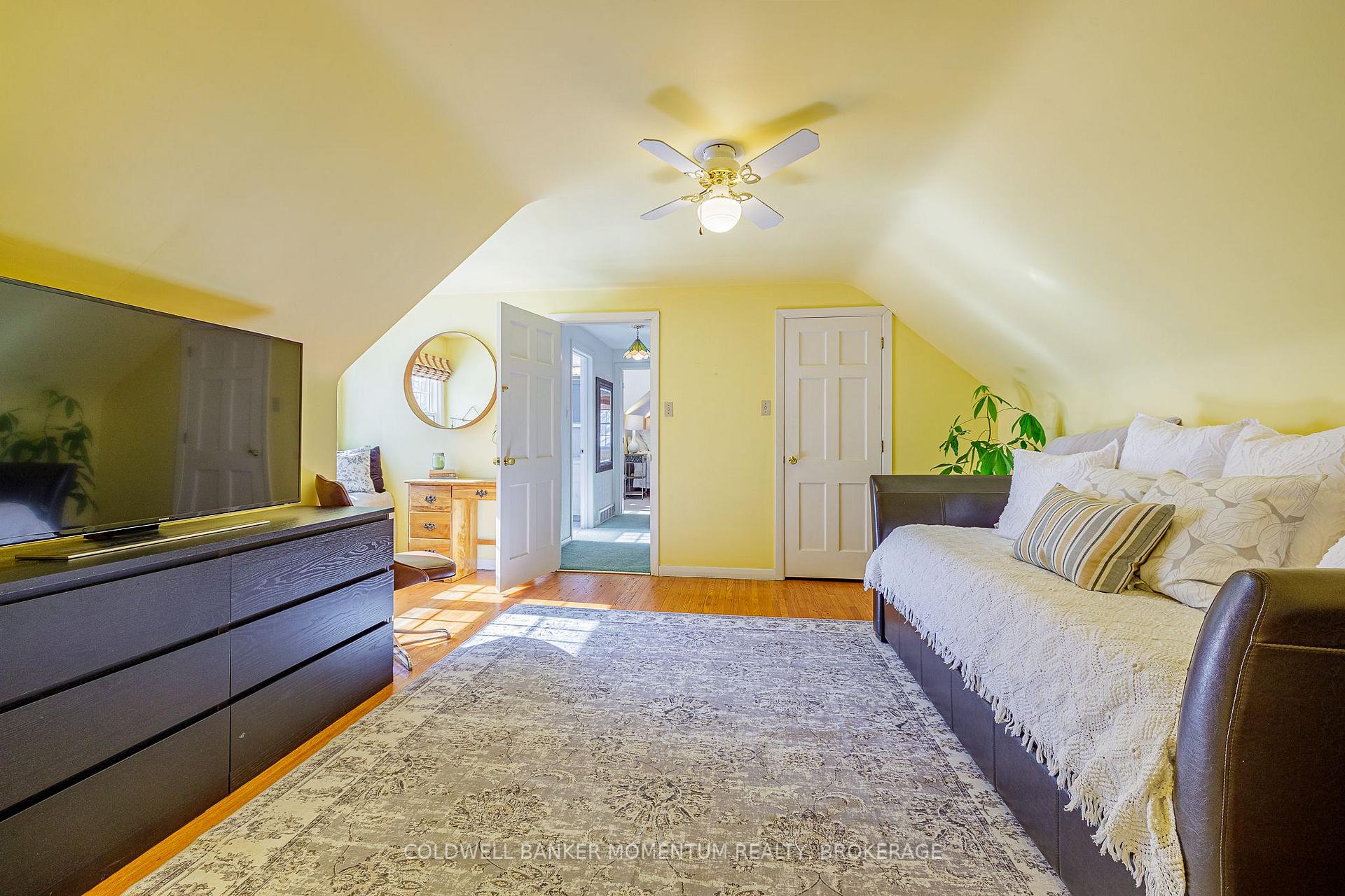 Photo 22 of 24 Damude Drive, Pelham, Fonthill — HOMEH
