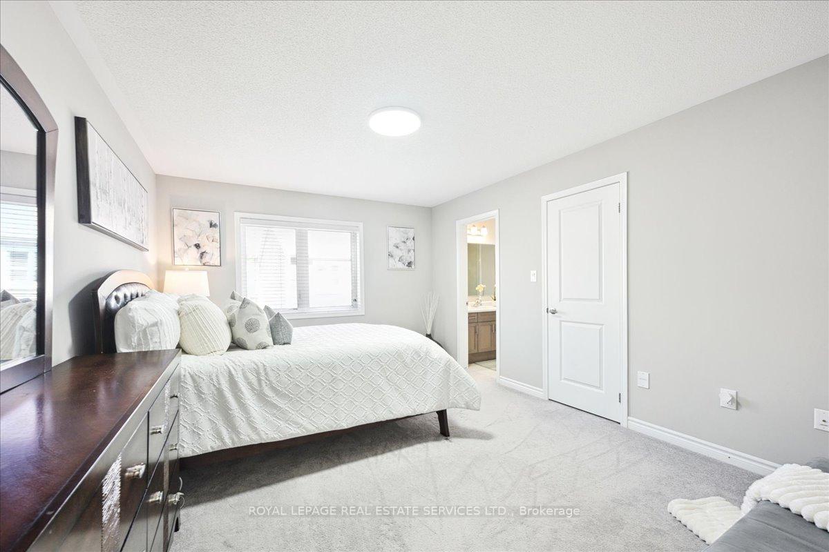 Photo 23 of 1335 Rose Way, Milton, Cobban — HOMEH