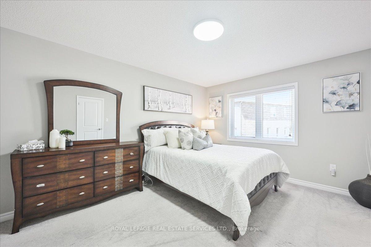 Photo 24 of 1335 Rose Way, Milton, Cobban — HOMEH