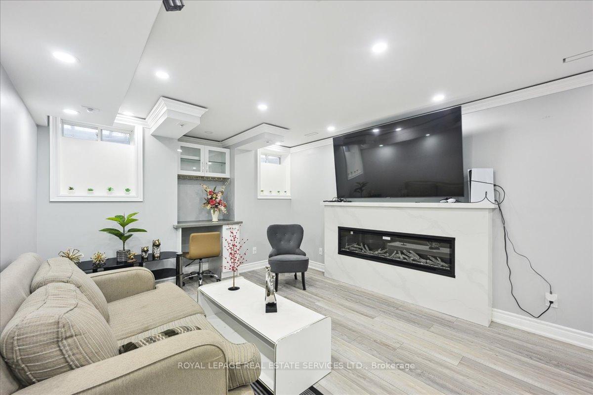 Photo 32 of 1335 Rose Way, Milton, Cobban — HOMEH