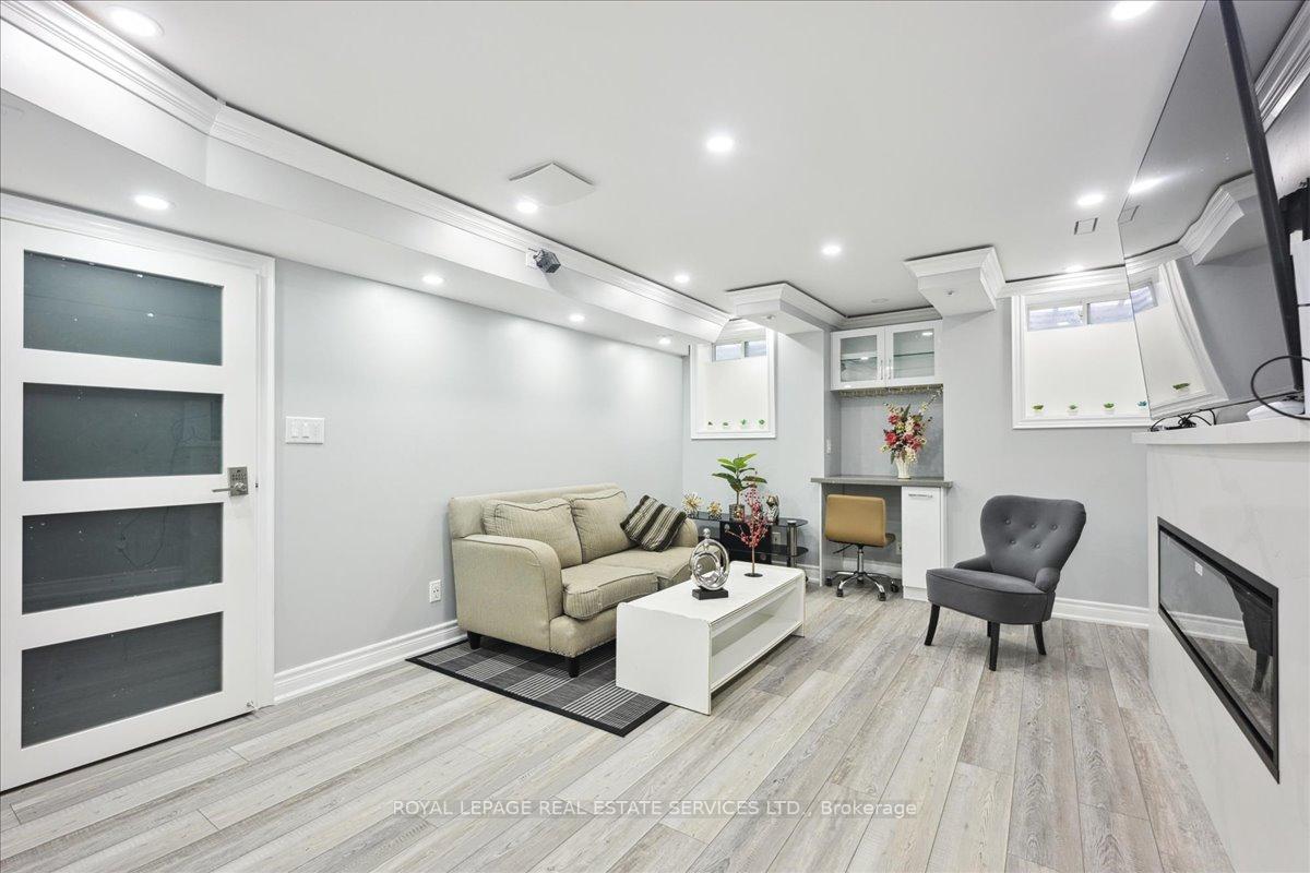 Photo 33 of 1335 Rose Way, Milton, Cobban — HOMEH