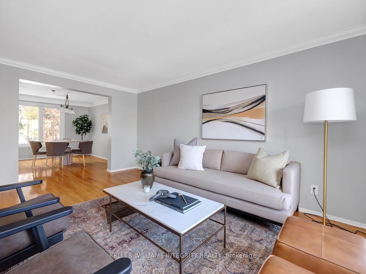 Photo 6 of 1666 Des Broussailles Terrace, Ottawa, Chapel Hill — HOMEH