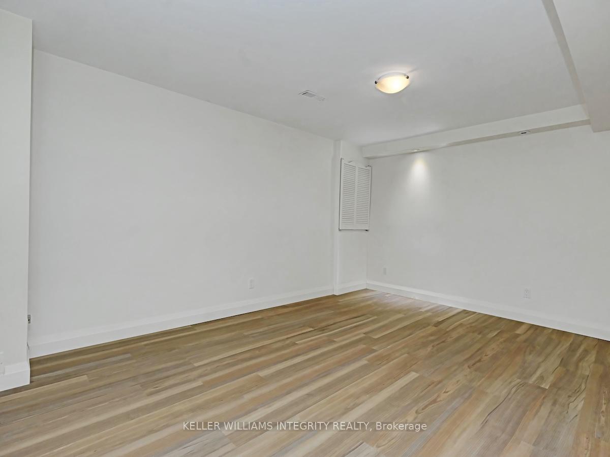 Photo 34 of 1666 Des Broussailles Terrace, Ottawa, Chapel Hill — HOMEH