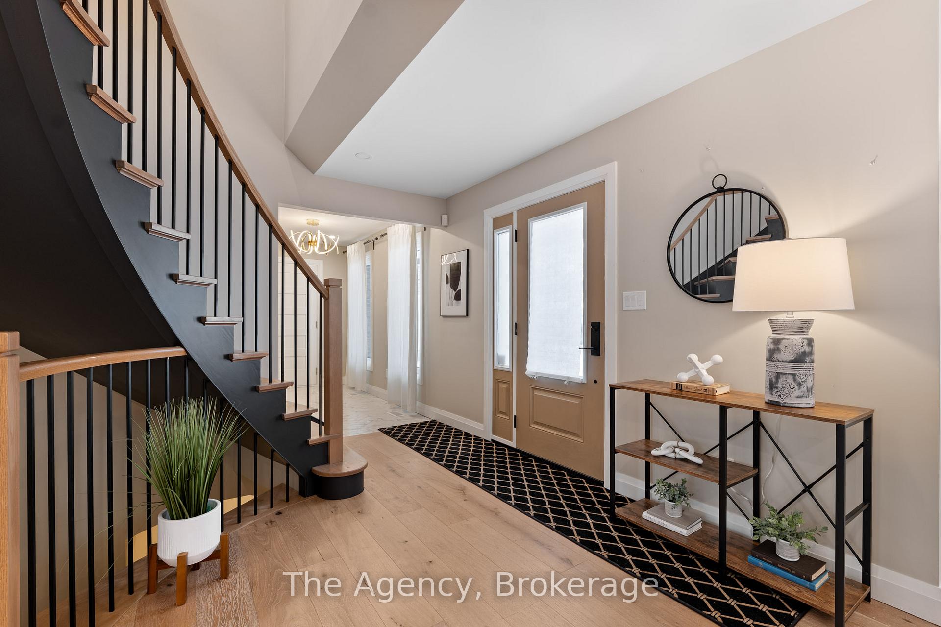 Photo 5 of 11 Vista Drive, Pelham, Fonthill — HOMEH