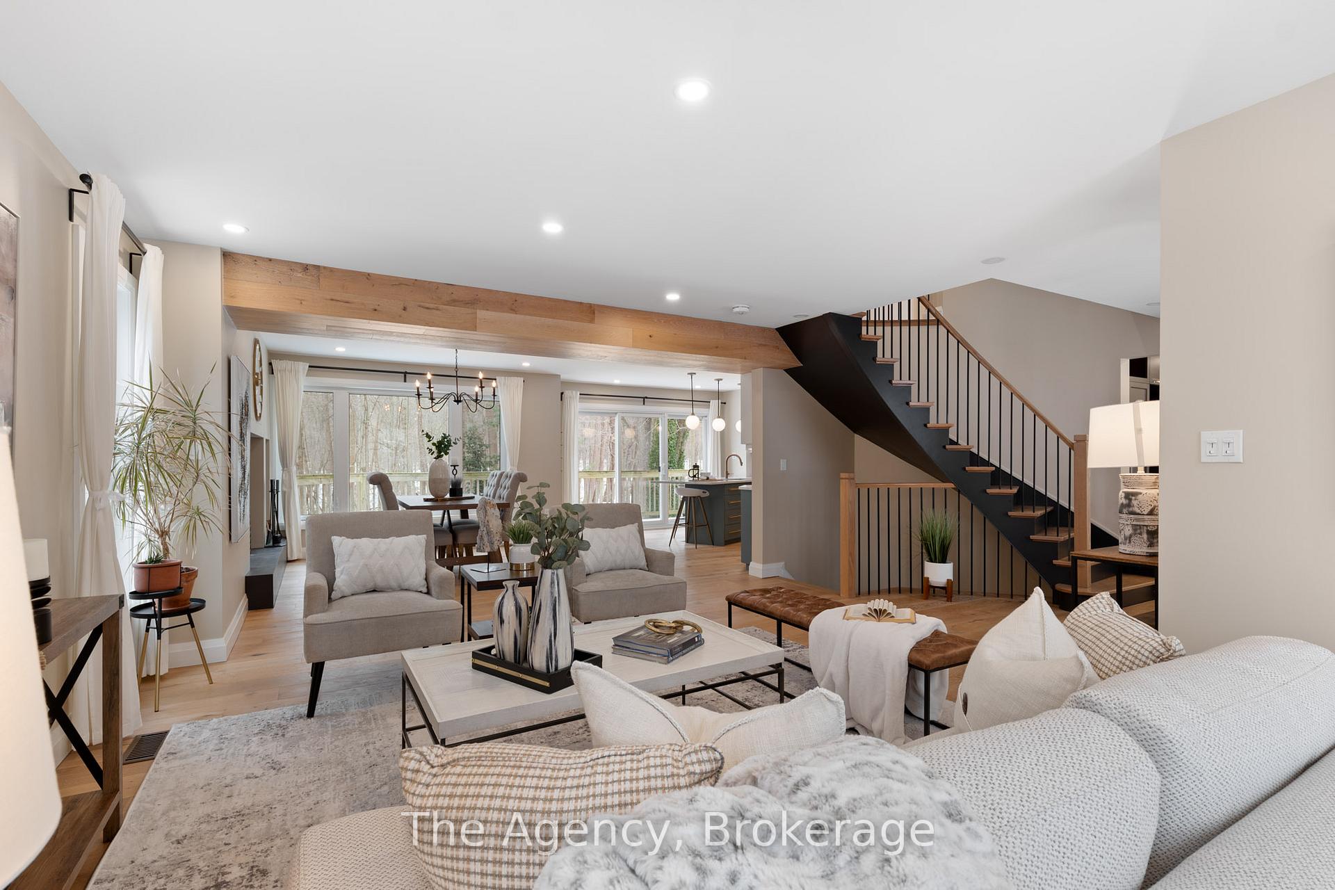 Photo 8 of 11 Vista Drive, Pelham, Fonthill — HOMEH