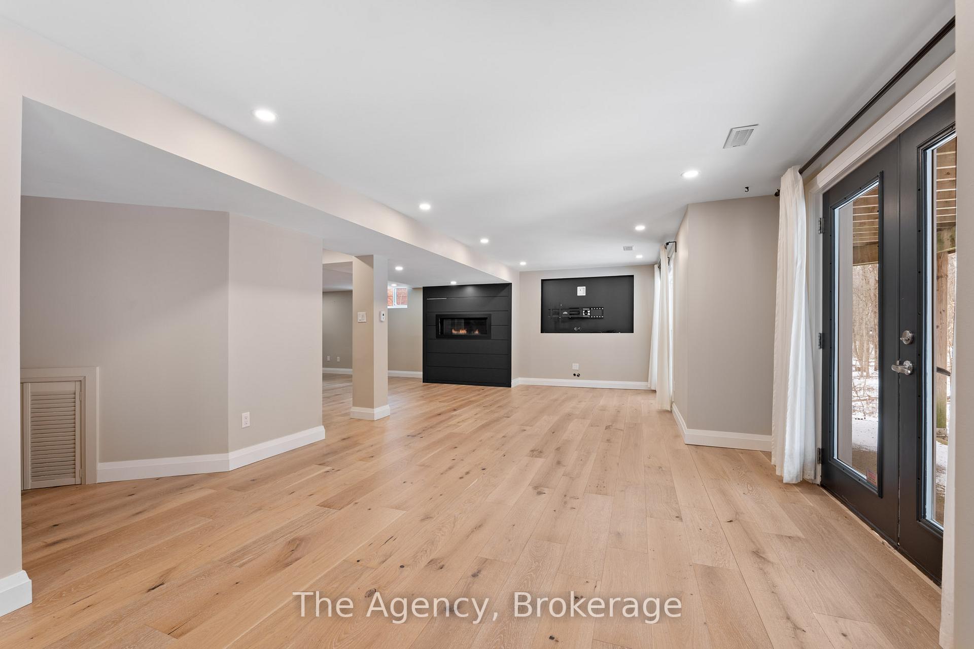 Photo 37 of 11 Vista Drive, Pelham, Fonthill — HOMEH