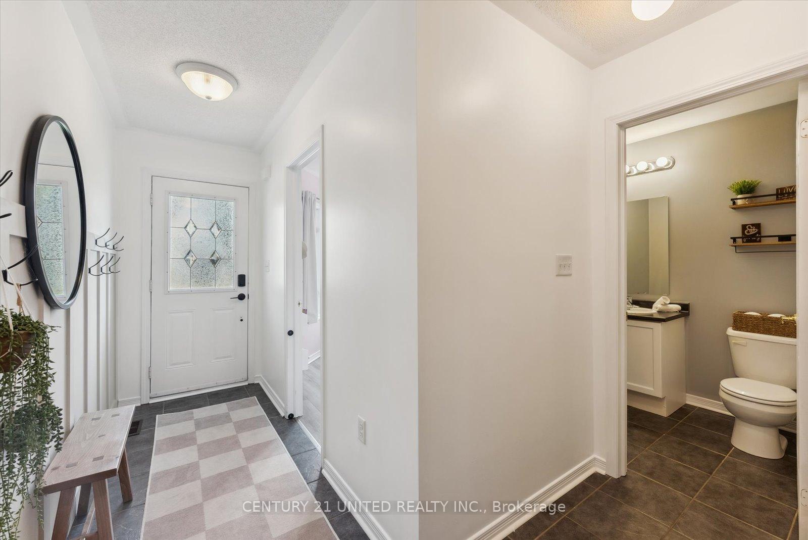 Photo 6 of 613 Tully Crescent, Peterborough, Monaghan Ward 2 — HOMEH
