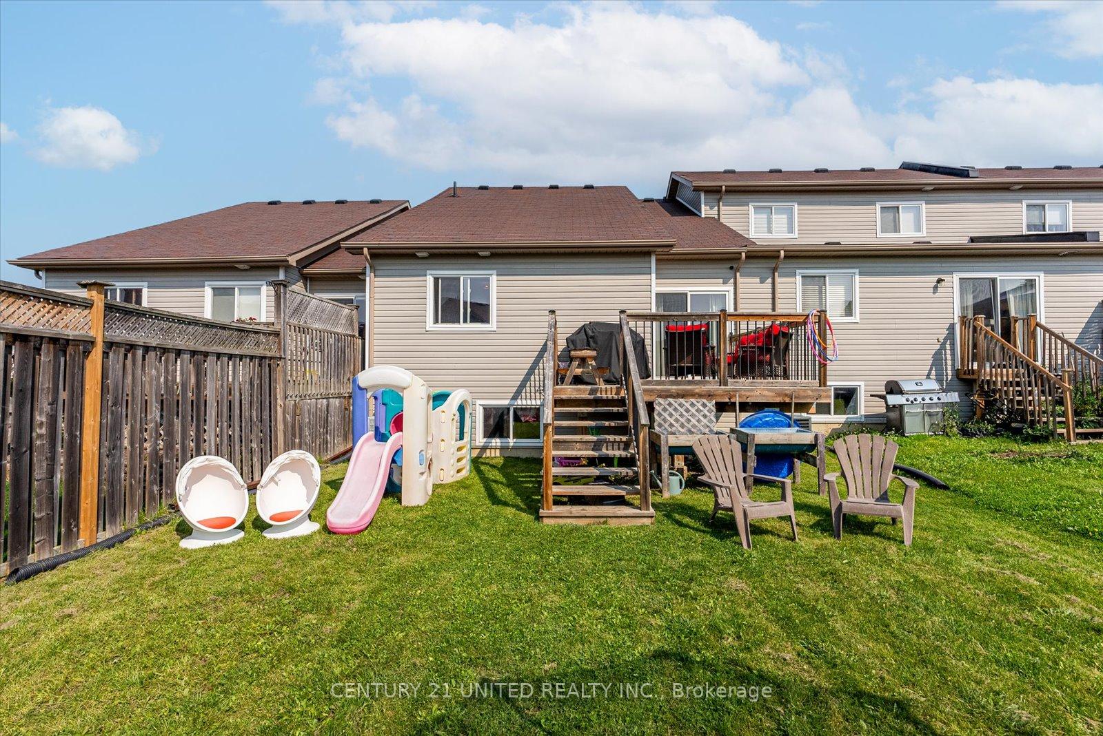 Photo 37 of 613 Tully Crescent, Peterborough, Monaghan Ward 2 — HOMEH