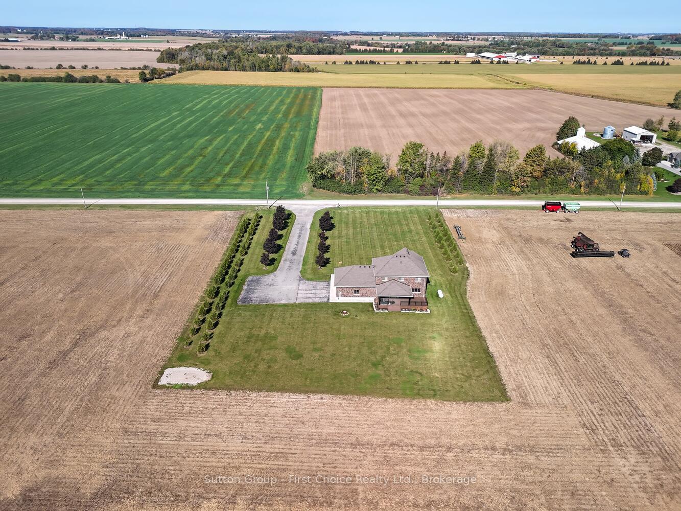 Photo 32 of 3321 Perth Road 140, Perth South, Downie — HOMEH